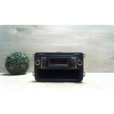 Autoradio d'origine VOLKSWAGEN CADDY 3 PHASE 2 d’occasion