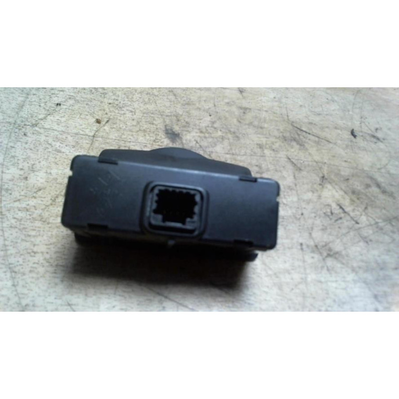 Amplificateur audio RENAULT MEGANE 3 PHASE 1 d’occasion