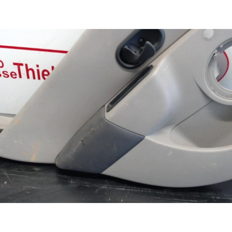 Panneau de porte arriere gauche RENAULT MODUS PHASE 1 d’occasion