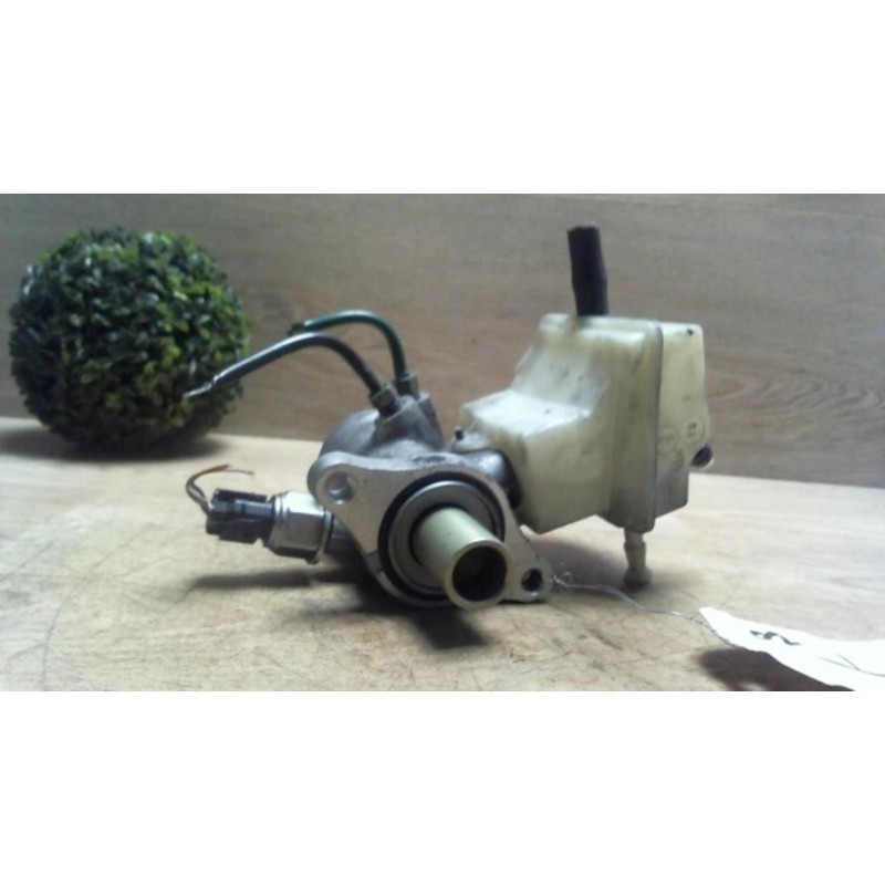 Maitre cylindre (freinage) RENAULT ESPACE 4 PHASE 1 d’occasion