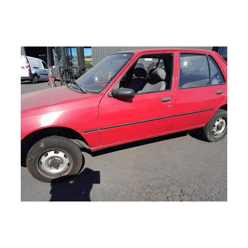 Poignee interieur arriere gauche PEUGEOT 205 PHASE 2 d’occasion