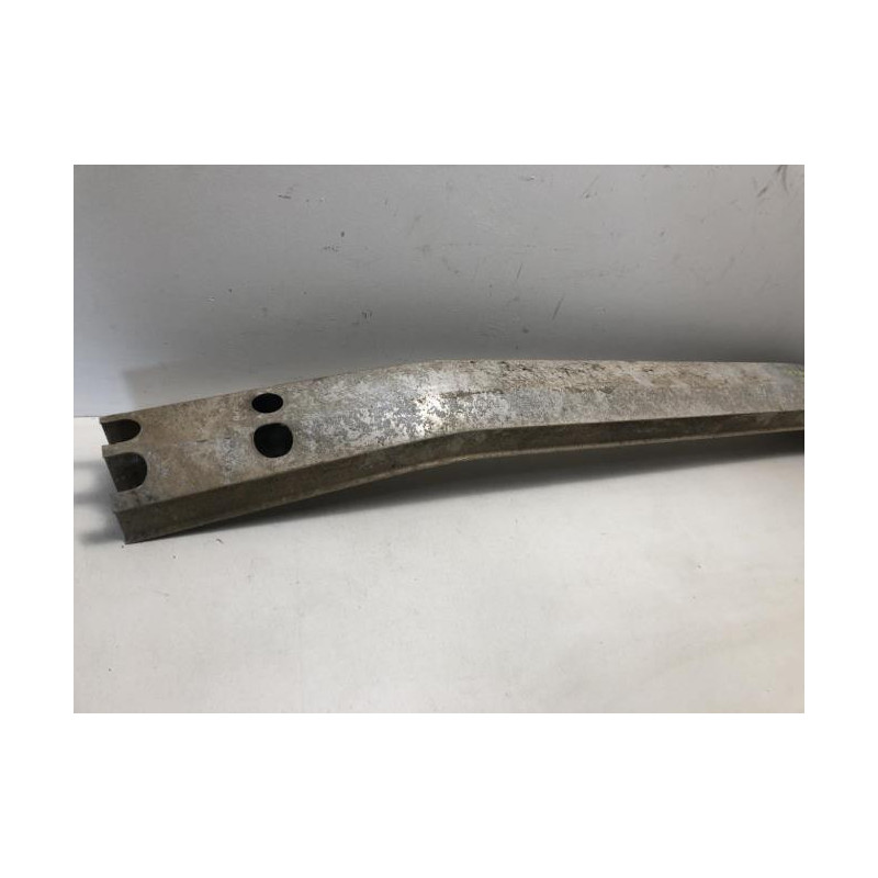 Renfort pare choc arriere (traverse) TOYOTA RAV4 3 PHASE 2 d’occasion