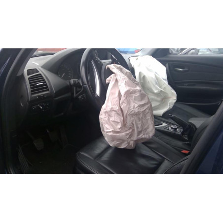 Bas de caisse droit BMW SERIE 1 E87 PHASE 2 d’occasion