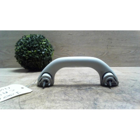 Poignee de maintien avant gauche VOLKSWAGEN CADDY 3 PHASE 2 d’occasion