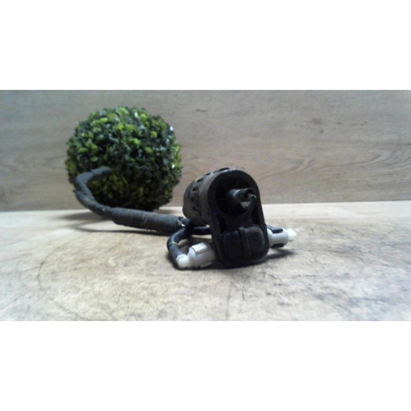 Pompe lave glace avant VOLKSWAGEN POLO 5 PHASE 1 d’occasion