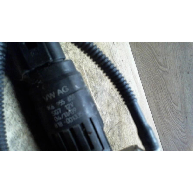 Pompe lave glace avant VOLKSWAGEN POLO 5 PHASE 1 d’occasion