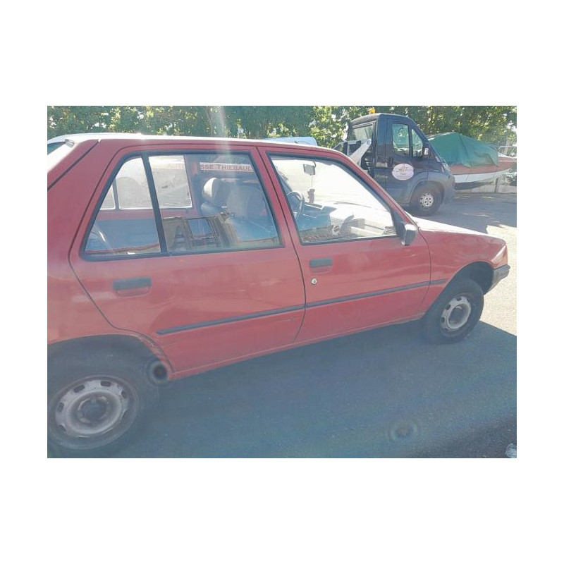 Poignee interieur arriere gauche PEUGEOT 205 PHASE 2 d’occasion