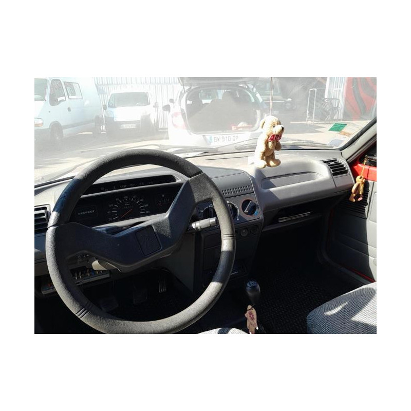 Poignee interieur arriere gauche PEUGEOT 205 PHASE 2 d’occasion
