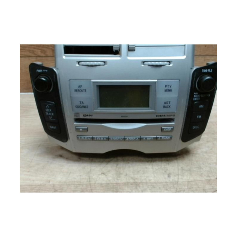 Autoradio d'origine TOYOTA YARIS 2 PHASE 1 d’occasion