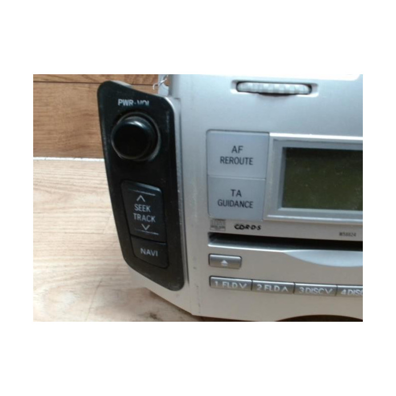 Autoradio d'origine TOYOTA YARIS 2 PHASE 1 d’occasion