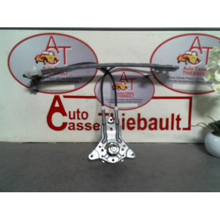 Leve vitre mecanique arriere droit PEUGEOT 106 PHASE 2 d’occasion