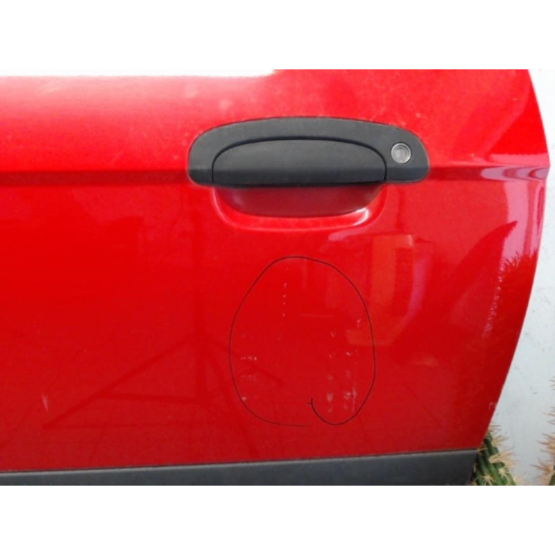 Porte avant gauche HYUNDAI GETZ BERLINE d’occasion