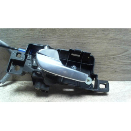 Poignee interieur avant gauche FORD MONDEO 3 PHASE 1 BREAK d’occasion