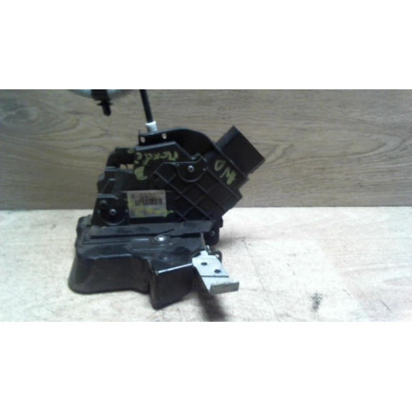 Serrure avant droit FORD MONDEO 3 PHASE 1 BREAK d’occasion