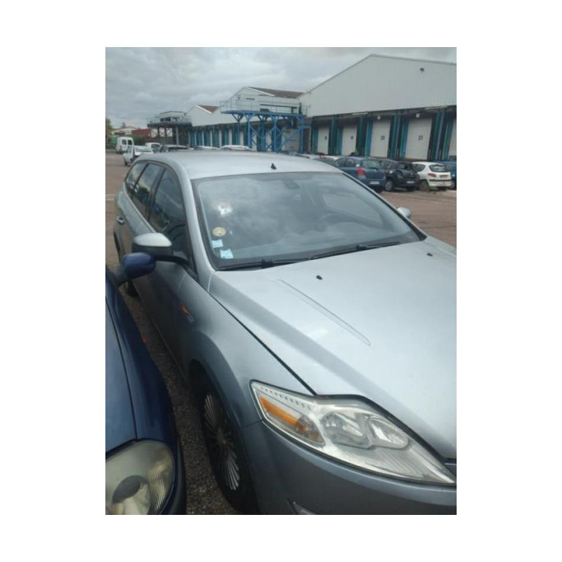 Serrure avant droit FORD MONDEO 3 PHASE 1 BREAK d’occasion