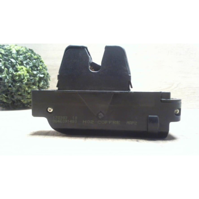 Serrure de coffre PEUGEOT 607 PHASE 1 d’occasion