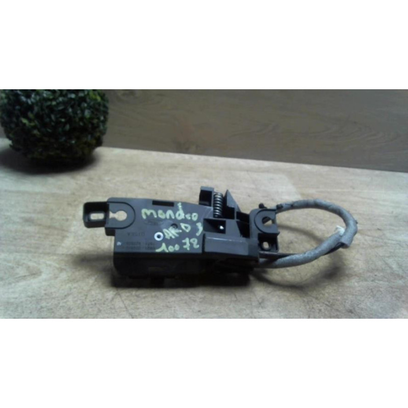 Poignee interieur arriere droit FORD MONDEO 3 PHASE 1 BREAK d’occasion