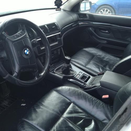 Poignee de maintien avant gauche BMW SERIE 5 E39 PHASE 1 d’occasion