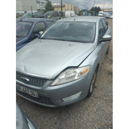 Poignee de maintien avant gauche FORD MONDEO 3 PHASE 1 BREAK d’occasion