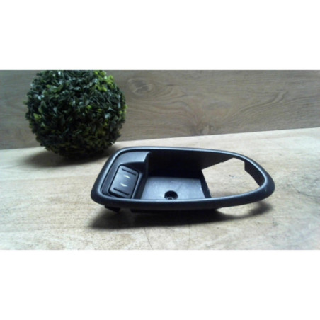 Interrupteur de leve vitre arriere droit FORD MONDEO 3 PHASE 1 BREAK d’occasion