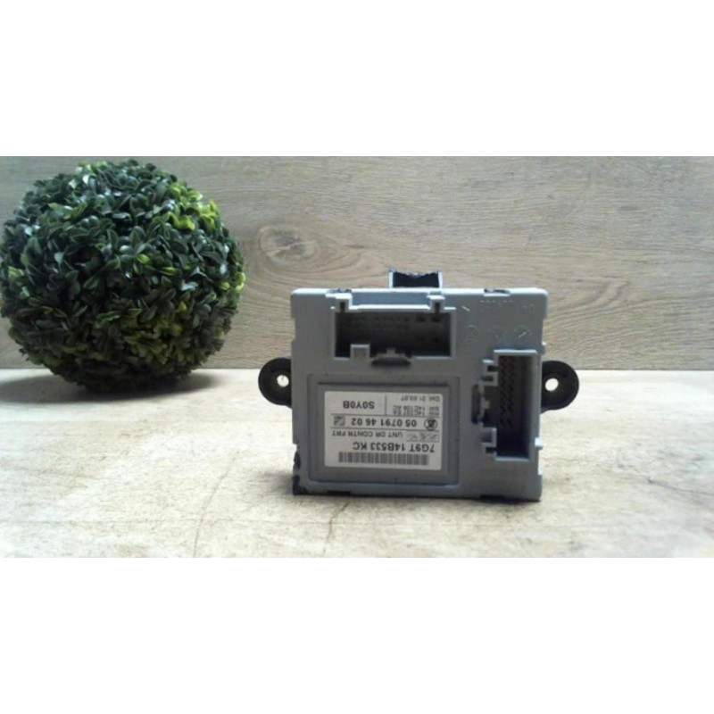 Fermeture centralisee avant droit FORD MONDEO 3 PHASE 1 BREAK d’occasion