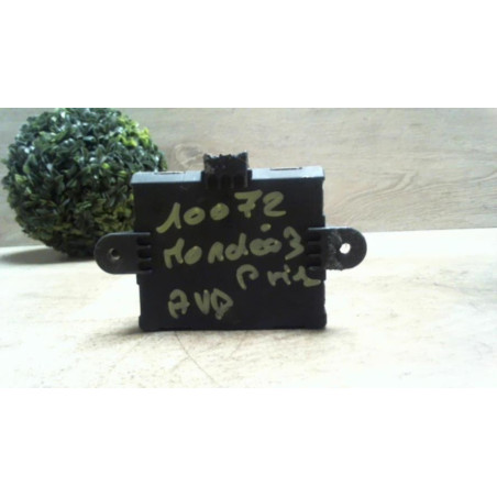 Fermeture centralisee avant droit FORD MONDEO 3 PHASE 1 BREAK d’occasion