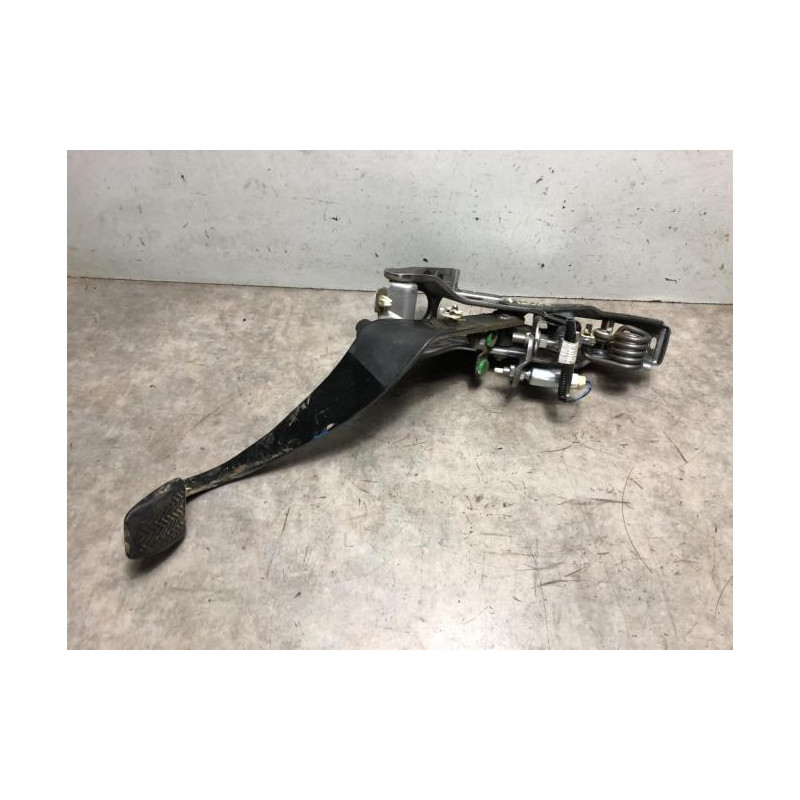 Pedalier d'embrayage TOYOTA RAV4 3 PHASE 2 d’occasion