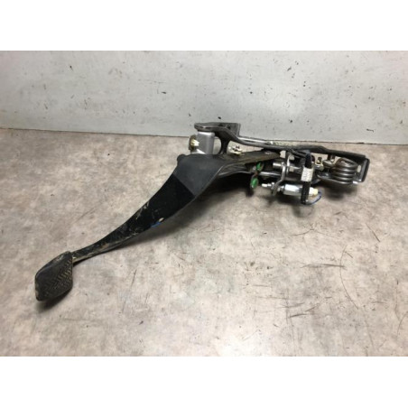 Pedalier d'embrayage TOYOTA RAV4 3 PHASE 2 d’occasion