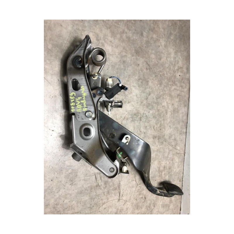 Pedalier d'embrayage TOYOTA RAV4 3 PHASE 2 d’occasion