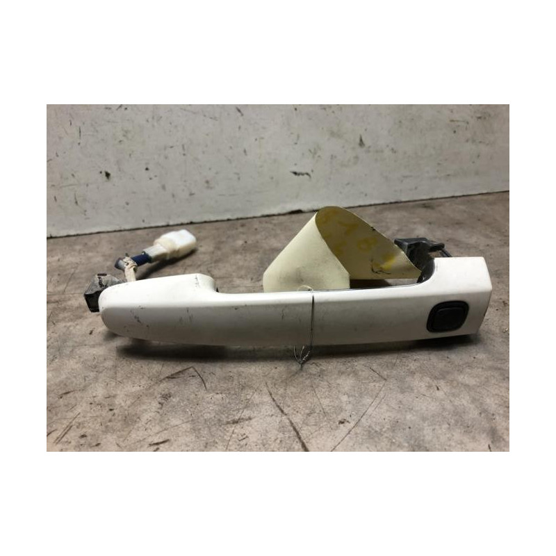 Poignee porte avant gauche TOYOTA RAV4 3 PHASE 2 d’occasion