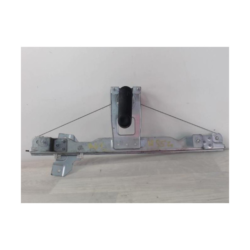 Leve vitre mecanique avant droit CITROEN SAXO PHASE 1 d’occasion