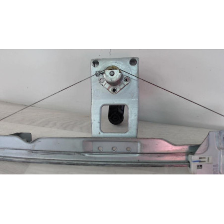 Leve vitre mecanique avant droit CITROEN SAXO PHASE 1 d’occasion