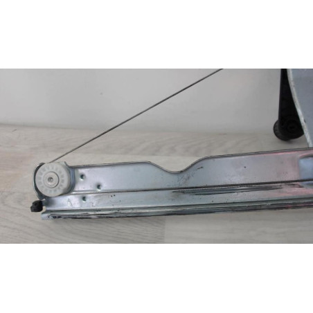 Leve vitre mecanique avant droit CITROEN SAXO PHASE 1 d’occasion