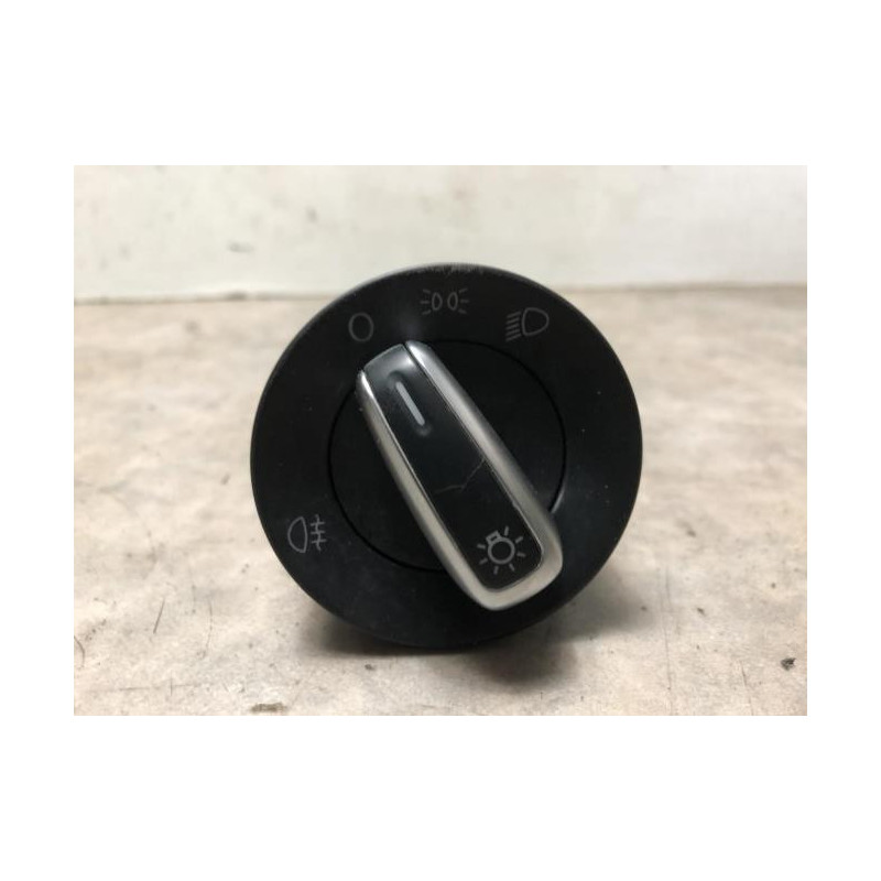 Commande de phare VOLKSWAGEN POLO 5 PHASE 1 d’occasion
