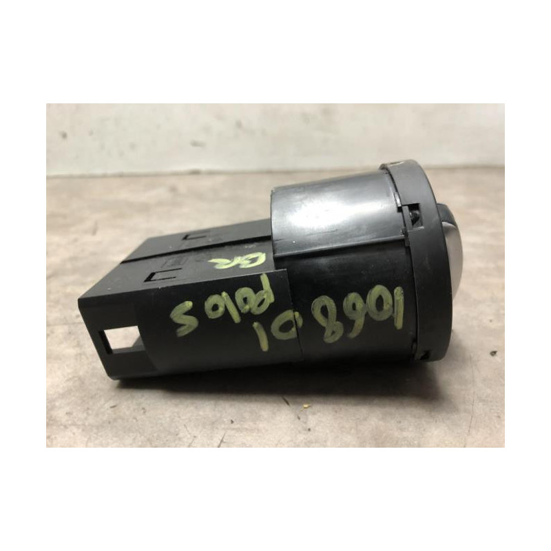 Commande de phare VOLKSWAGEN POLO 5 PHASE 1 d’occasion