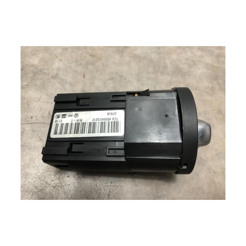 Commande de phare VOLKSWAGEN POLO 5 PHASE 1 d’occasion