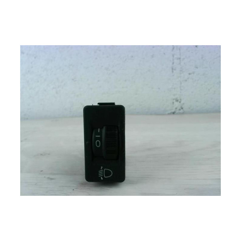 Commande de reglage hauteur de phare PEUGEOT 207 PHASE 2 d’occasion