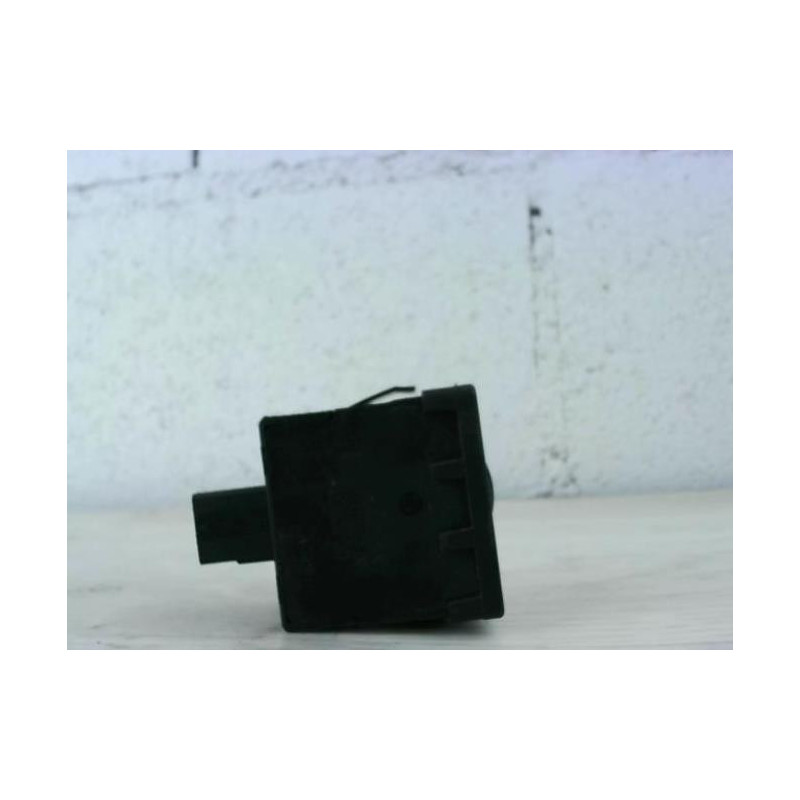 Commande de reglage hauteur de phare PEUGEOT 207 PHASE 2 d’occasion