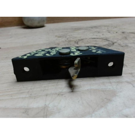 Serrure de coffre RENAULT FUEGO COUPE d’occasion
