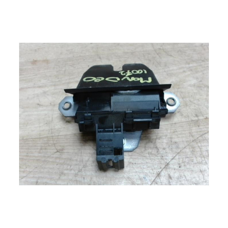 Serrure de coffre FORD MONDEO 3 PHASE 1 BREAK d’occasion