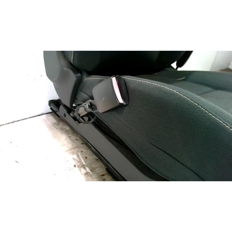 Siege avant gauche RENAULT GRAND SCENIC 3 PHASE 1 d’occasion