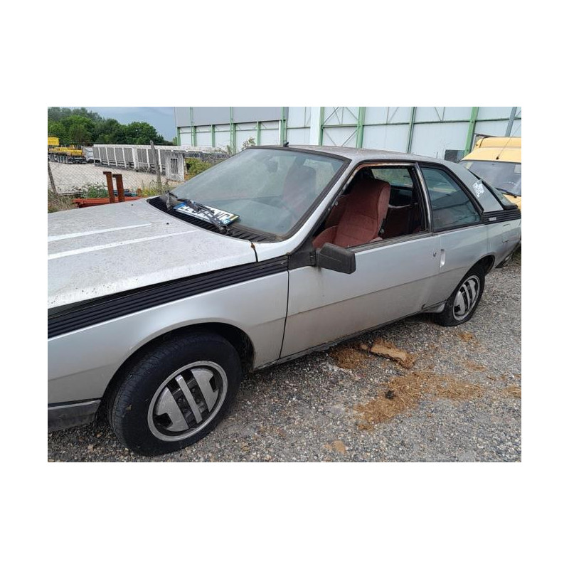 Serrure arriere droit RENAULT FUEGO COUPE d’occasion