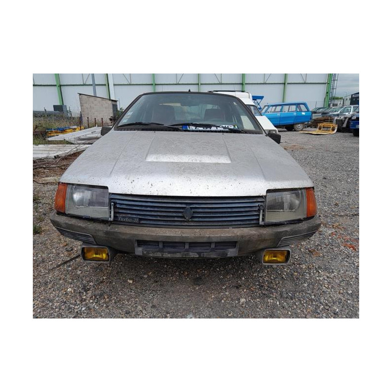 Serrure arriere droit RENAULT FUEGO COUPE d’occasion