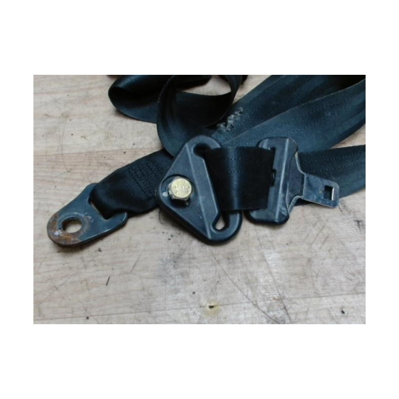 Ceinture avant droit PEUGEOT 205 PHASE 2 d’occasion