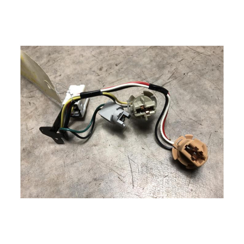 Platine feu arriere droit NISSAN MICRA 4 PHASE 2 d’occasion