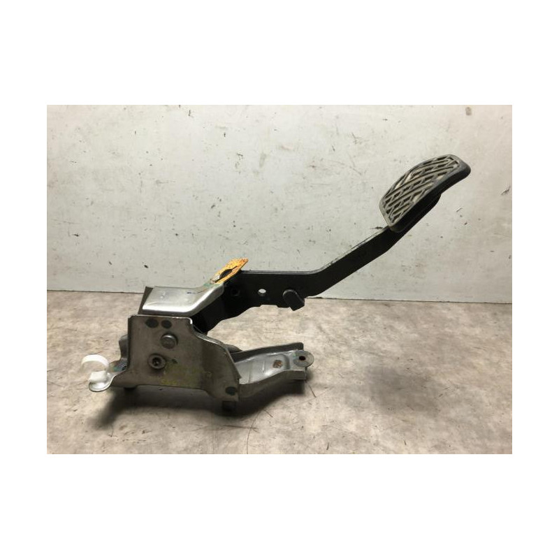 Pedalier d'embrayage NISSAN MICRA 4 PHASE 2 d’occasion