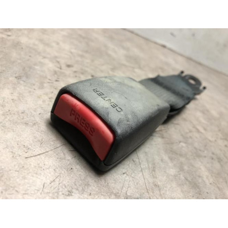Attache ceinture arriere centrale NISSAN MICRA 4 PHASE 2 d’occasion