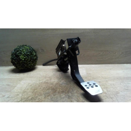Pedalier d'embrayage AUDI TT 1 COUPE d’occasion