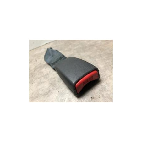 Attache ceinture arriere gauche NISSAN MICRA 4 PHASE 2 d’occasion