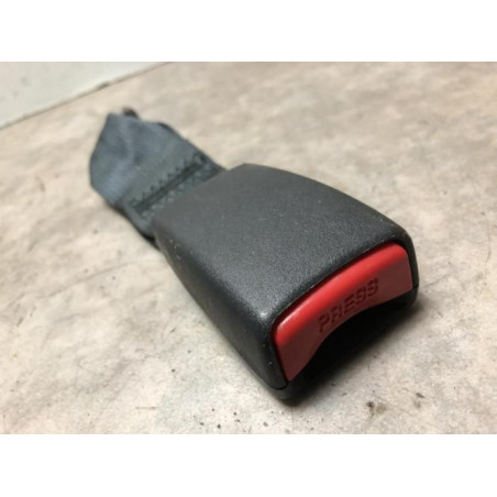 Attache ceinture arriere gauche NISSAN MICRA 4 PHASE 2 d’occasion